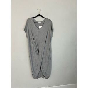 The Line of Style Woman Gray Short Sleeve Maxi  Oversized T-Shirt Dress
